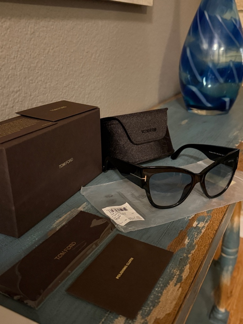 NIB TOM FORD SUNGLASSES - Picture 3 of 12